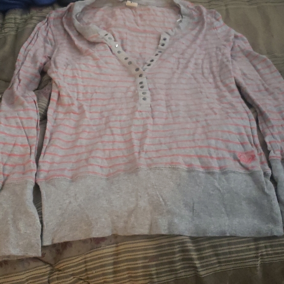 Roxy long sleeve shirt - Picture 1 of 4